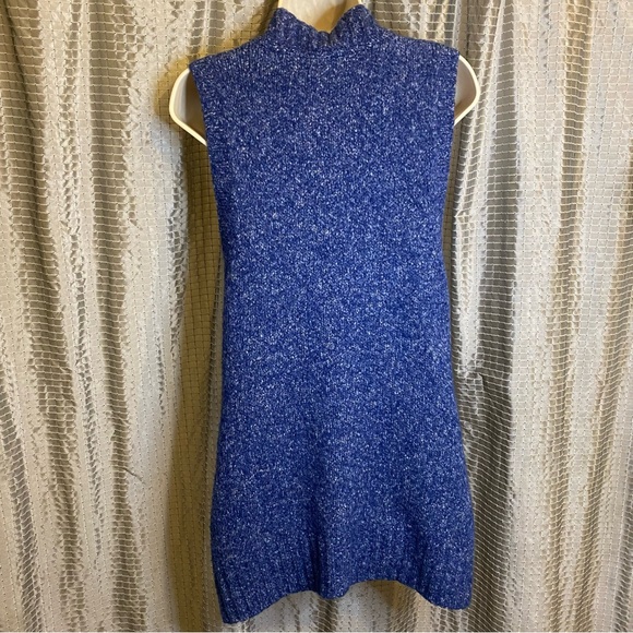 L.L. Bean Swift River Blue Cardigan Sweater Vest Medium - Picture 2 of 8